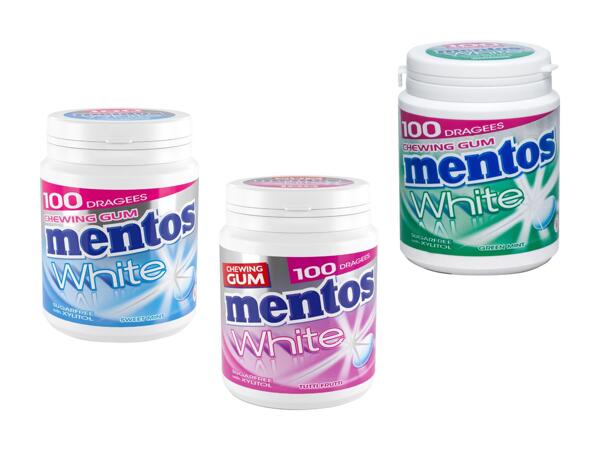 Chewing gum Mentos White