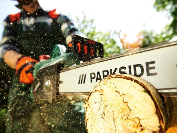 1600W Electric Chainsaw