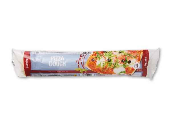 Pizza- eller tærtedej