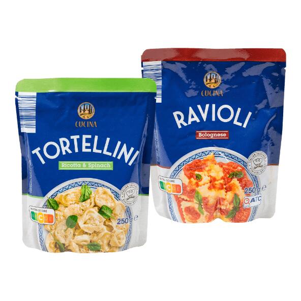 CUCINA(R) Pâtes aux œufs farcies en sauce