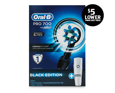 ORAL-B Pro 700 CrossAction Toothbrush