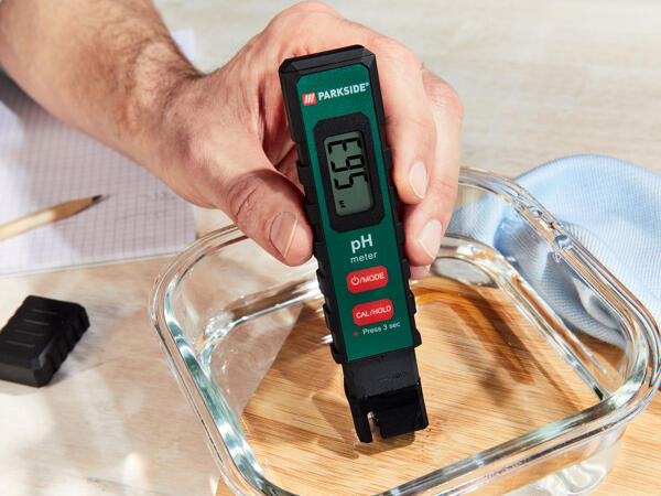 pH Measurement Meter