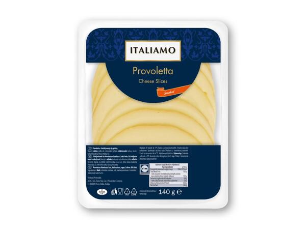 Provoletta ost i skiver eller bøffelmozzarella