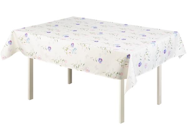 Tablecloth/Table Runner Set