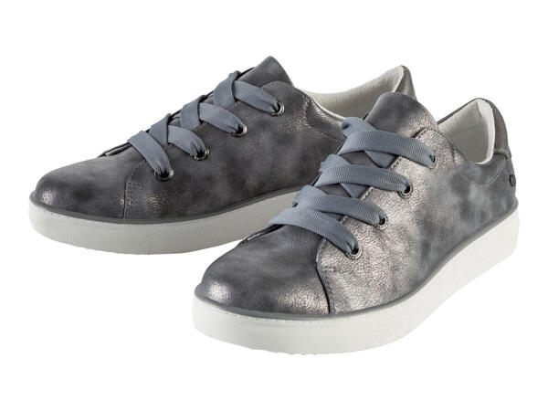 Ladies' Casual Shoes