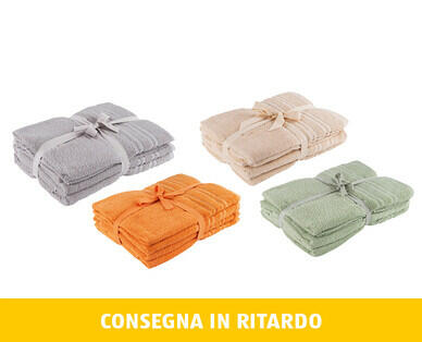 MY LIVING STYLE 
 SET DI ASCIUGAMANI IN SPUGNA