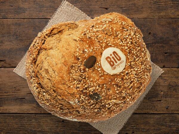Pain bio cuit au feu de bois PurEpeautre