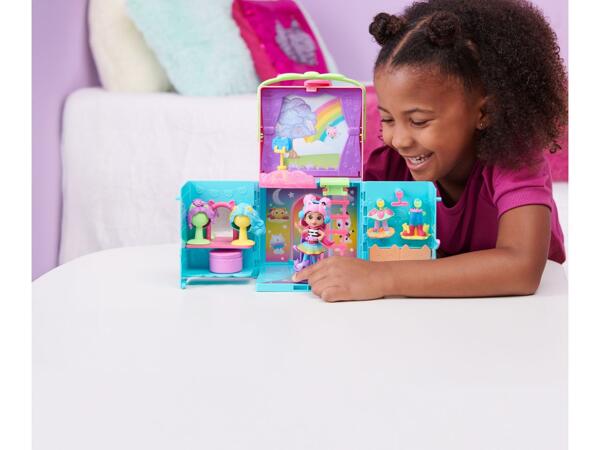 Game "Dress-Up Closet" "Gabby's Dollhouse"