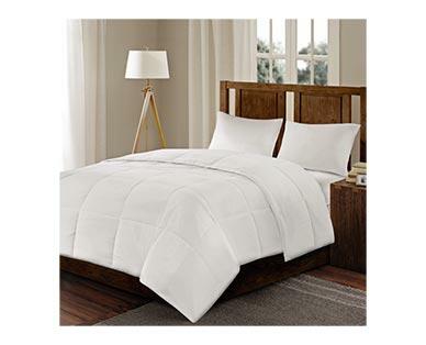 Huntington Home 
 Cooling Down Alt Comforter