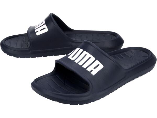 Ladies' or men's slippers