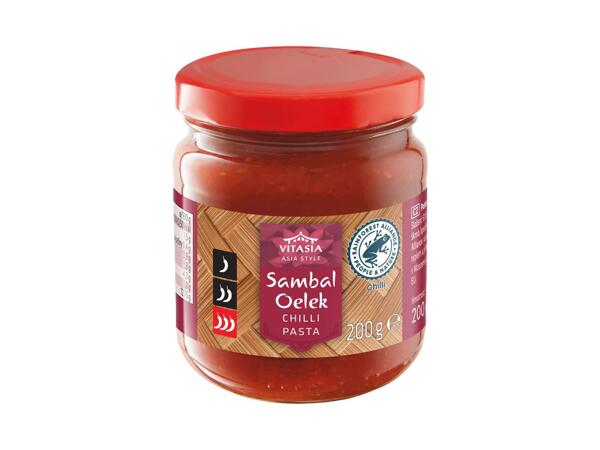 PASTA Z CHILLI PAPRIČEK