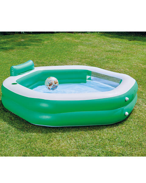 Crane Hexagon Jumbo Pool