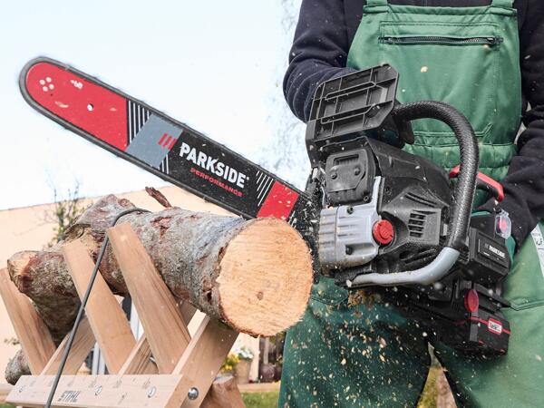 Petrol Chainsaw With Electric Start