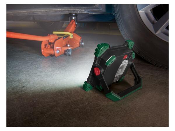 LED cordless work light