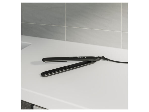 Rita Ora Hair Straightener