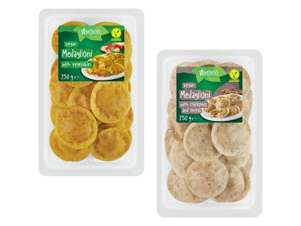 Vegansk färsk fylld pasta