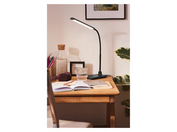 Stolní LED lampa