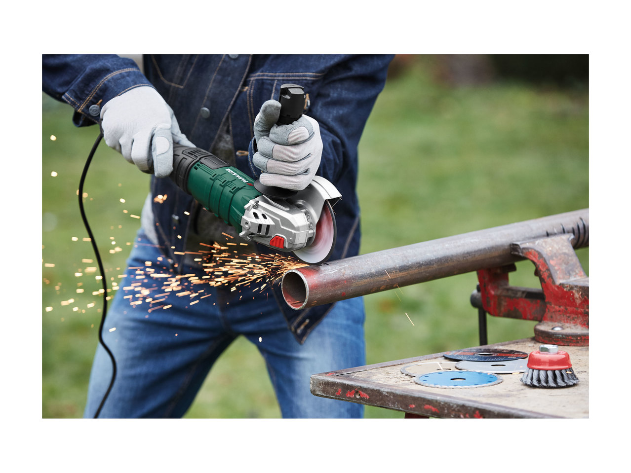 Parkside Angle Grinder1