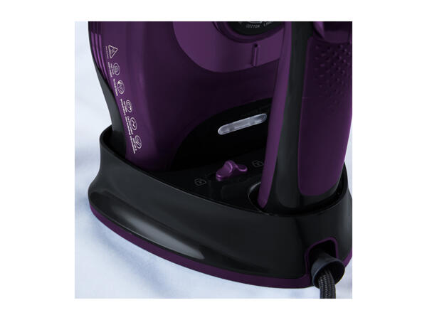 Tower CeraGlide 2400W Cordless Steam Iron