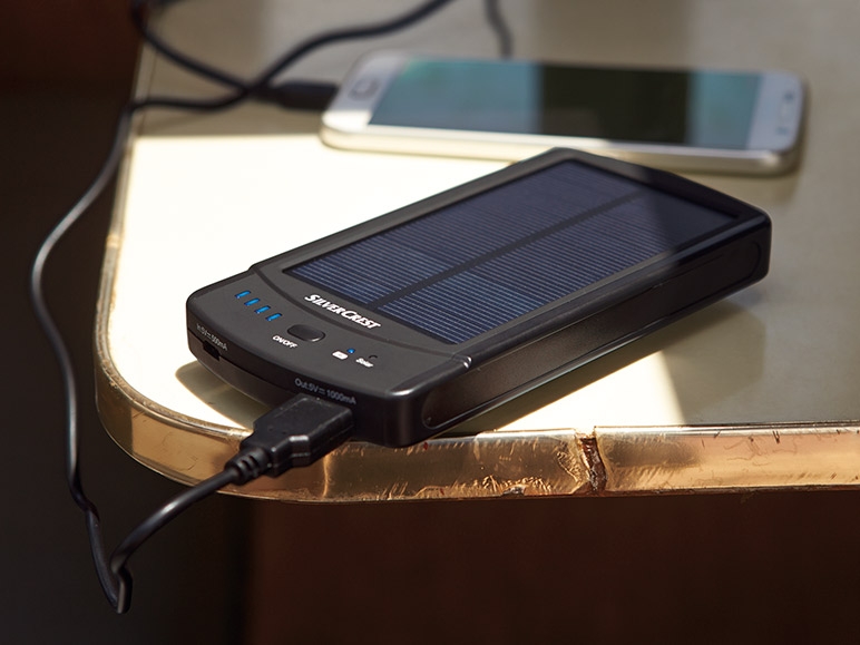 SILVERCREST 2200mAH Solar Charger