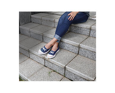Serra Ladies' Memory Foam Canvas Sneakers