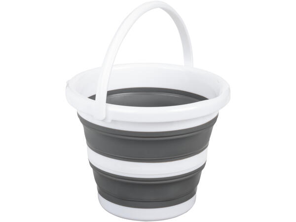 Collapsible Bucket, Basket or Chopping Board with Collapsible Strainer