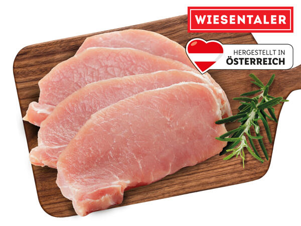 Frische Schweins-Schnitzel geschnitten