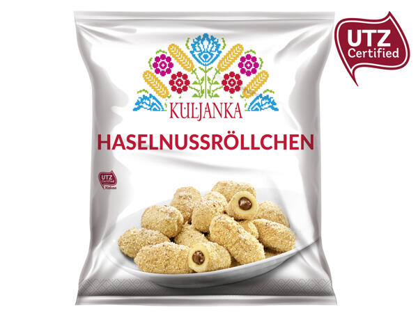 Haselnussröllchen