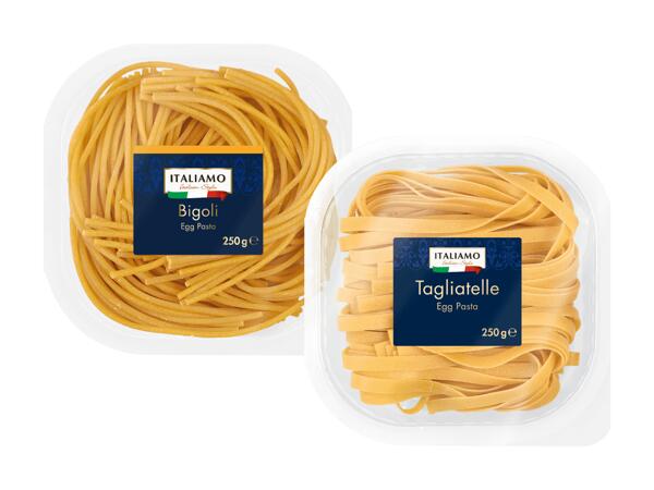 Frische Bigoli oder Tagliatelle