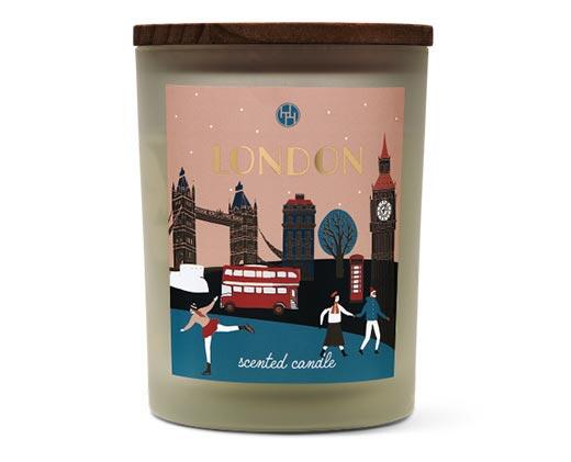 Huntington Home 
 Winter Cities Candle
