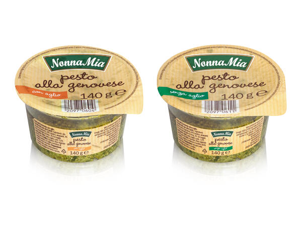 Pesto with or without garlic