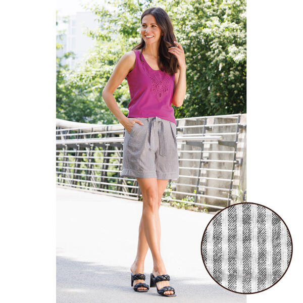 Seersucker-Shorts mit Gürtel