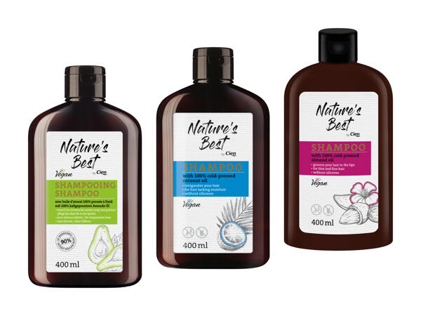 Shampooing Nature‘s Best