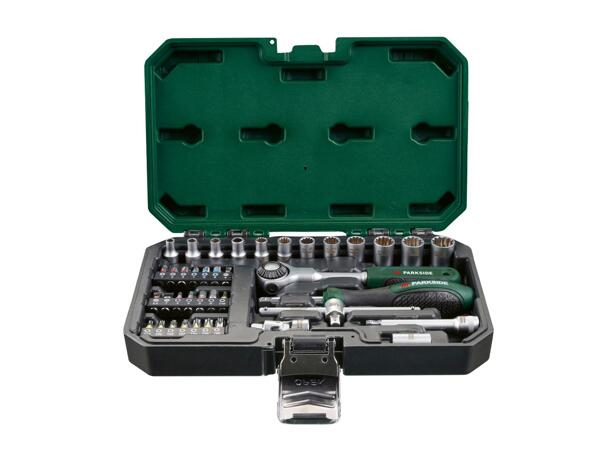 Socket set, 37 or 39 pieces