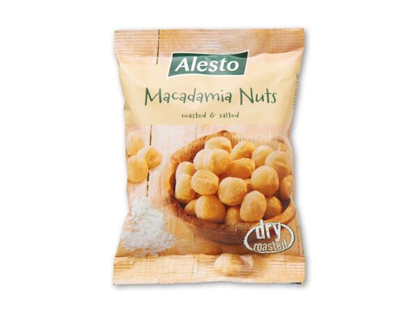 Mandler, macadamia- eller blandede nødder