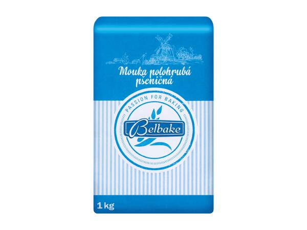 Pšeničná mouka polohrubá