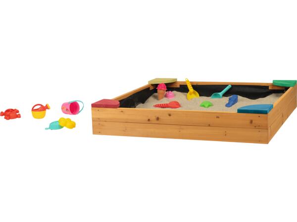 Sandpit with Corner Seats
