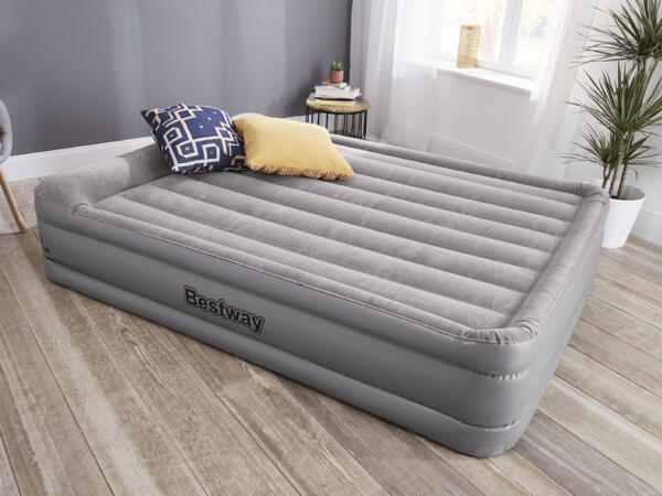 Air Bed with Pump