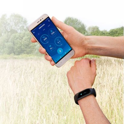 Bracelet fitness avec cardiofréquencemètre