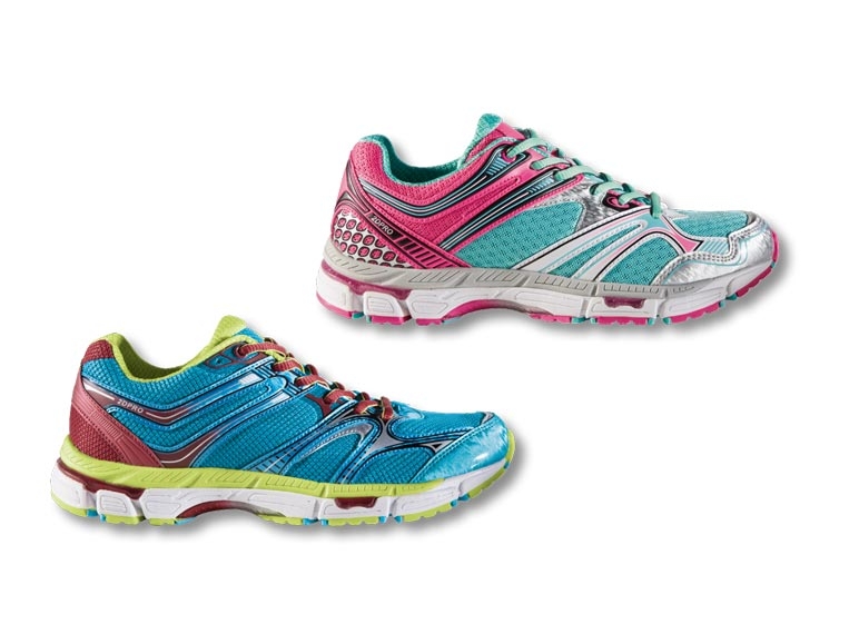 Chaussures de course ***Cet article est disponible uniquement en Suisse alémanique.***
