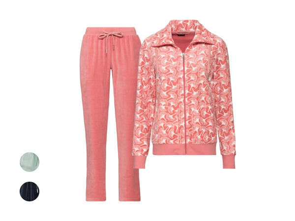 Ensemble en velours