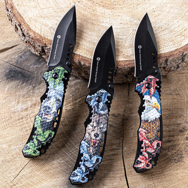 Outdoor-Tool mit Design-Wabengriff