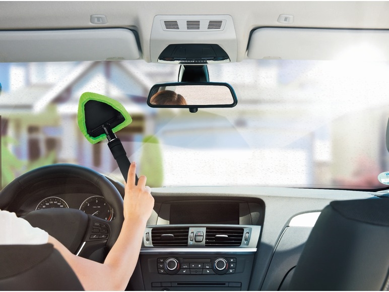 Car interior Windscreen Cleaner
