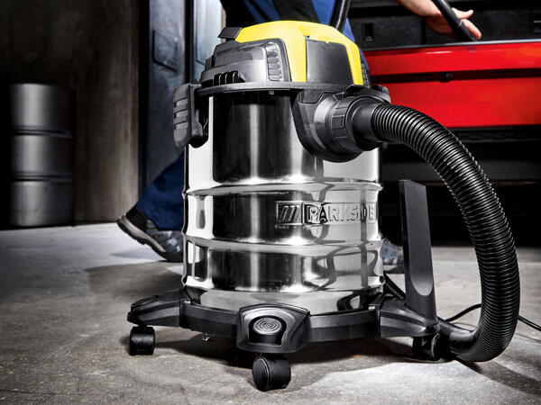 Wet and Dry Vacuum Cleaner