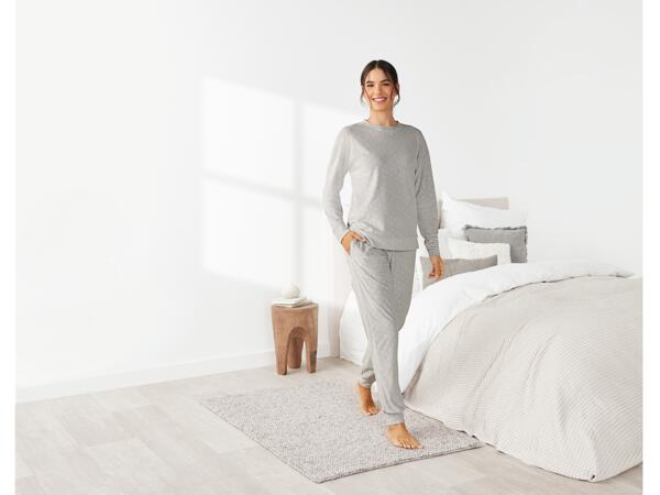 Ladies' Velour Pyjamas