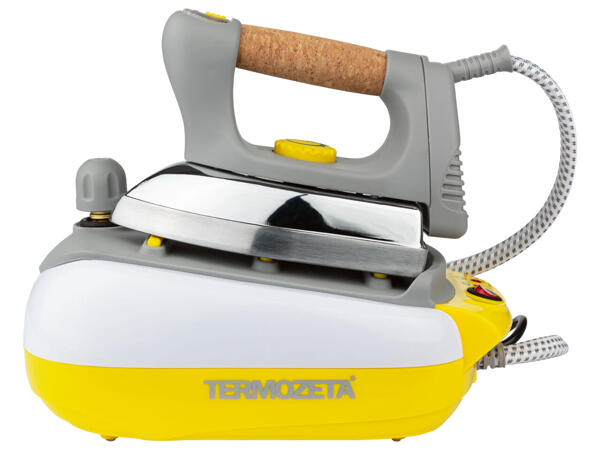 Ironing Station with iron