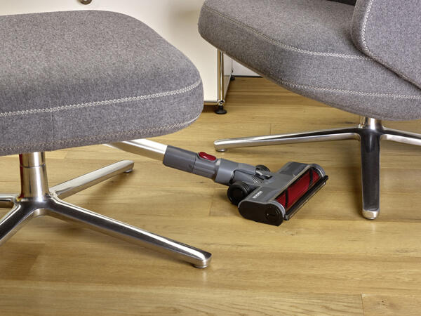 Cordless 2-in-1 hand and floor vacuum cleaner