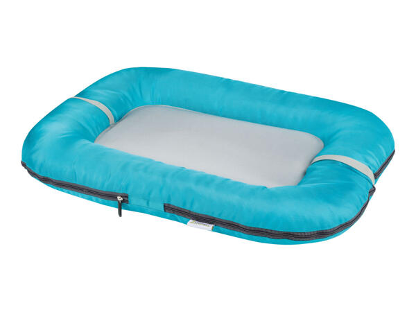 Zoofari Outdoor Dog Bed
