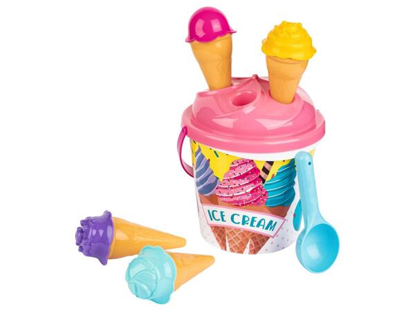 Playtive Sand Toys