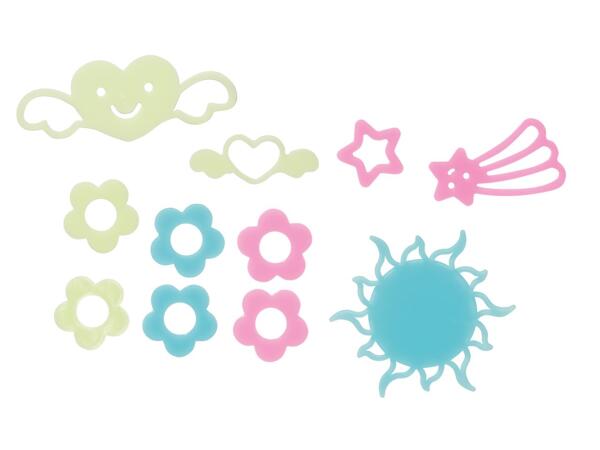 Kids' wall stickers